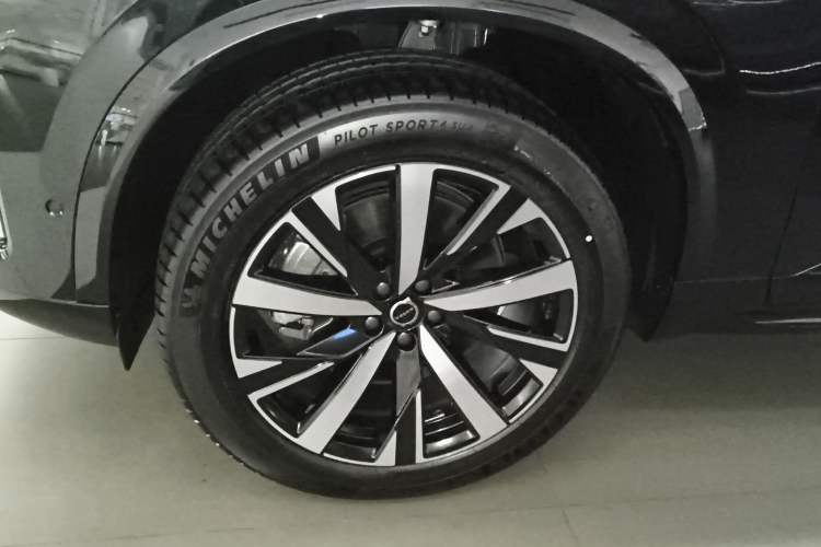 Used Volvo XC90 New Energy 2025 Facelifted T8 Smart Luxury 7-Seater