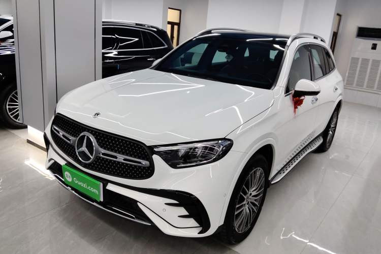 Used Mercedes-Benz GLC 2023 GLC 300 L 4MATIC Dynamic Edition 5-seater