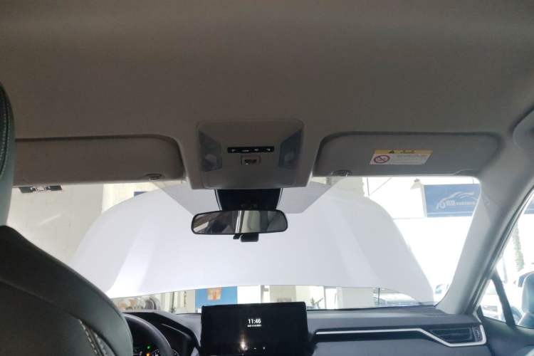 Used Toyota Wildlander 2024 2.0L CVT Two-Wheel Drive Leading Edition