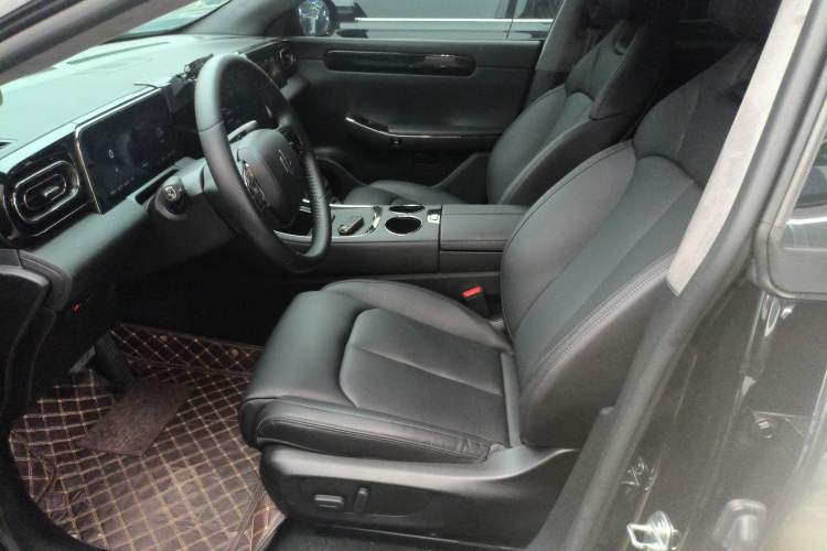 Used Leapmotor C01 2023 Range-Extended 316 Smart Edition Left Front Seat