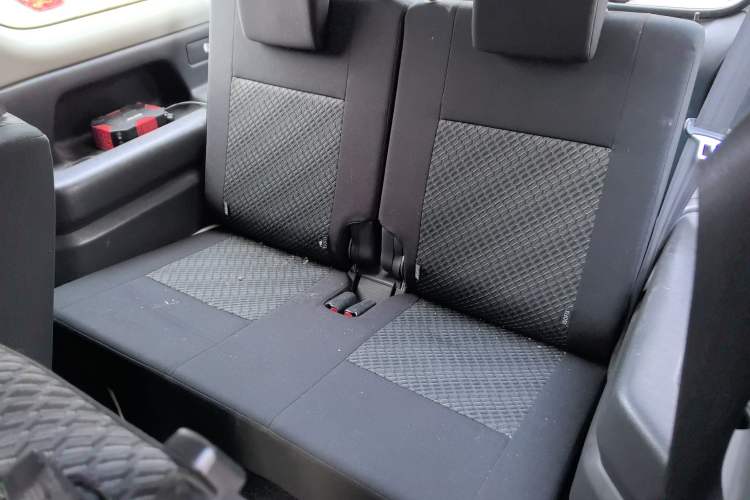 Used Suzuki Jimny 2015 1.3 AT JLX
