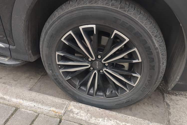 Used JETOUR X70 PLUS 2023 1.5T Manual Warrior PRO 7-Seater