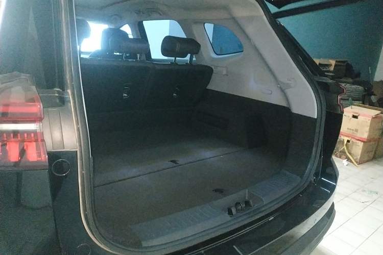 Used Chery Tiggo 8 PRO 2025 290T Two-Wheel-Drive Luxury Edition Trunk