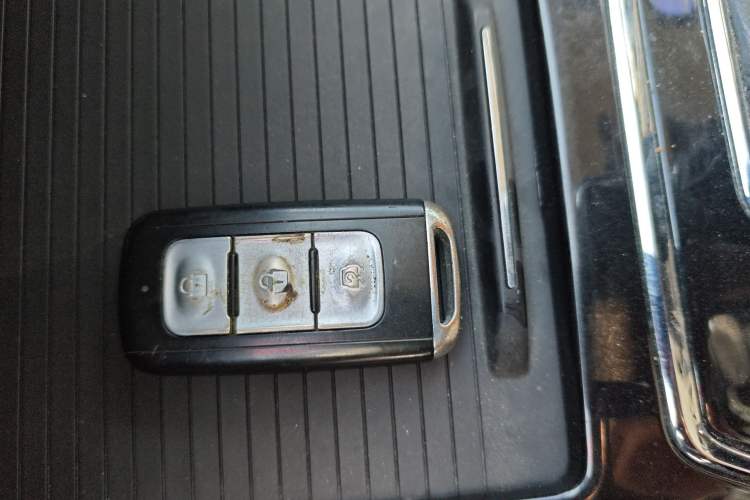 Used Dongfeng Fengon 580 2017 1.5T CVT Smart Style Model
