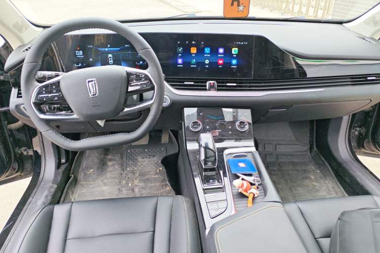 Used Bestune B70 2023 Third Generation 1.5T Automatic Enjoyment Version
