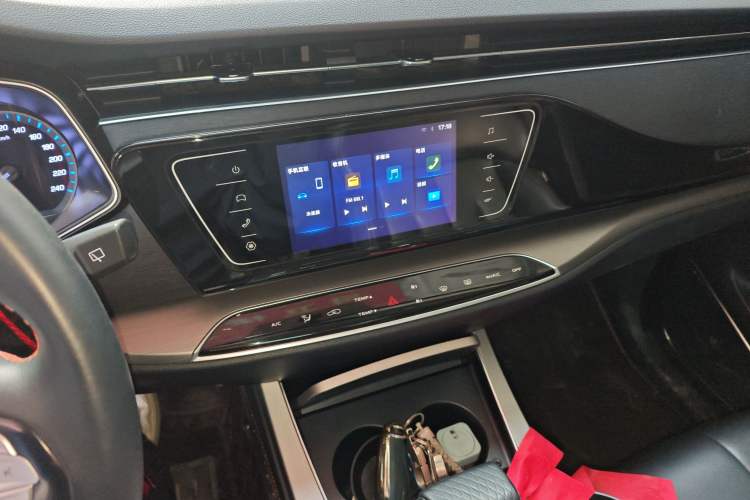 Used CHANGAN OSHAN X7 2020 1.5T Automatic Luxury Version
