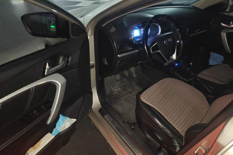 Used Geely Auto Emgrand 2017 Sedan Million Edition 1.5L Manual - Upward Version