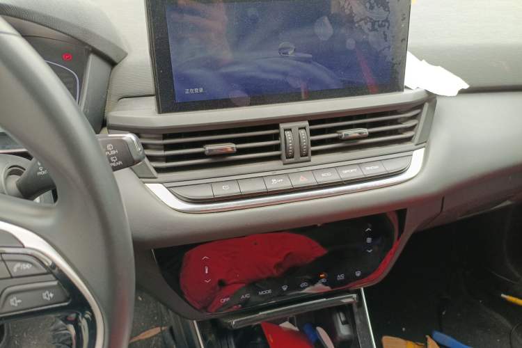 Used Dongfeng Aeolus Yixuan GS 2020 230T Automatic Yueyu Version
