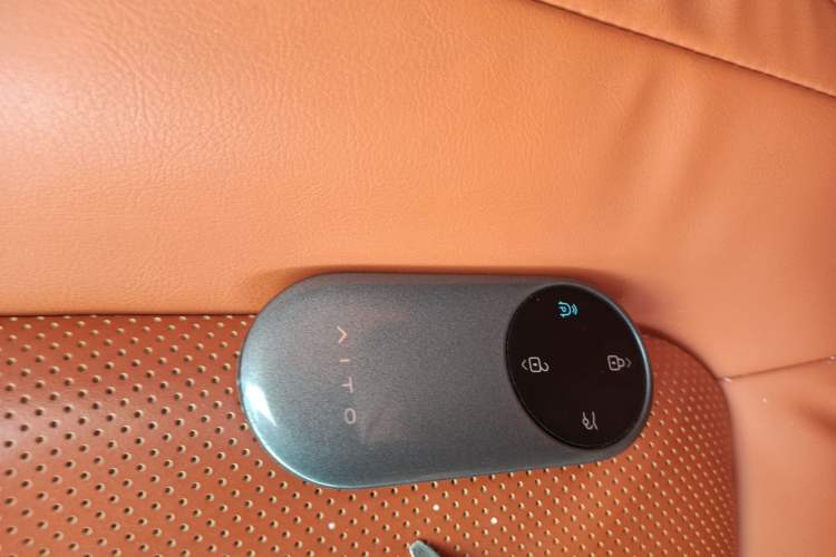 Used Hima AITO M9 2024 Range-Extended Ultra Version 42 kWh 6-Seater Model
