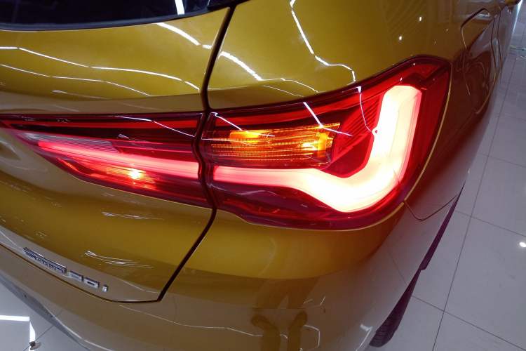 Used BMW X2 2019 sDrive20i M Sport Package China VI Emission Standard
