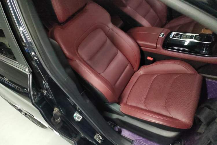 Used JETOUR X70 2021 Zhuge 1.6T DCT Junshi 7-Seater