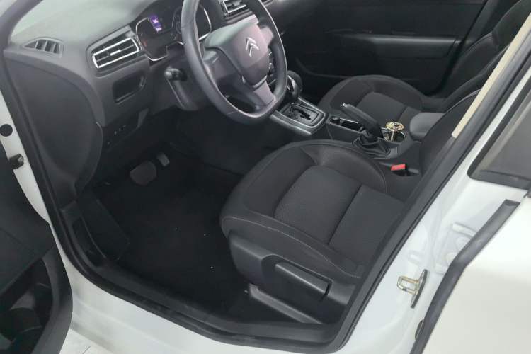 Used Citroen C4 Sega 2016 Joyful Edition 1.6L Automatic Comfort Model
