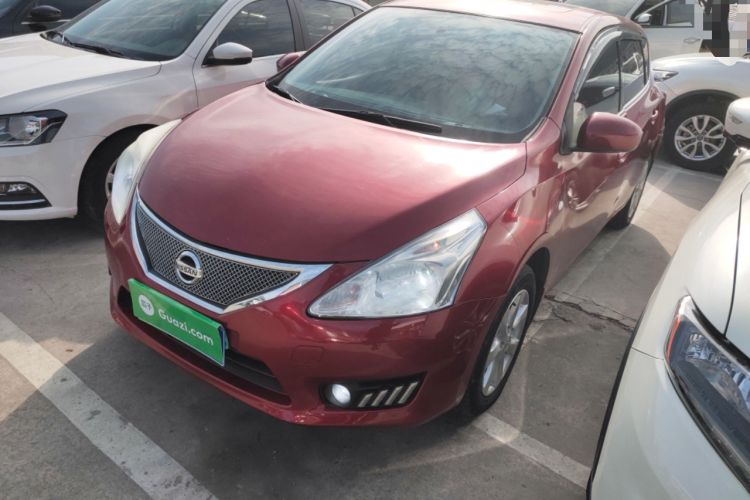 Used Nissan Tiida 2013 1.6L CVT Cool Cafe Edition