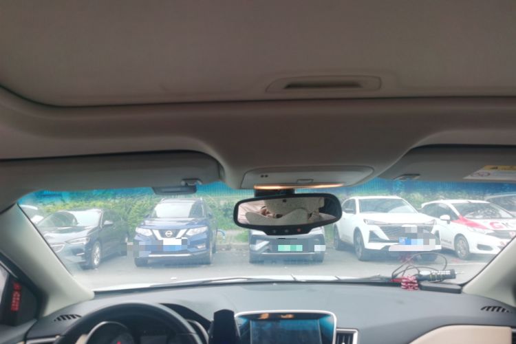 Used Chevrolet Monza 2020 320 Automatic Enjoyment Edition Headliner