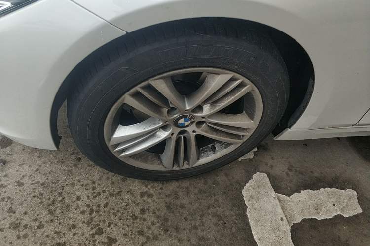 Used BMW 3 Series 2017 320Li Fashion Model
