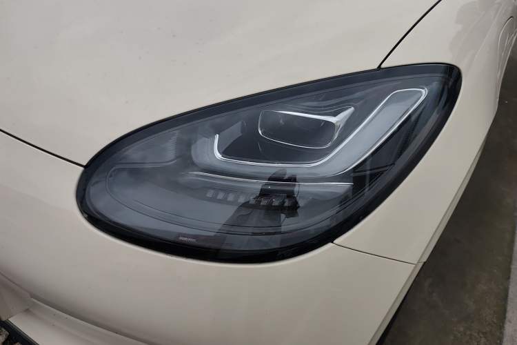 Used Wuling Bingo 2025 333 km Enjoyment Version Left Front Headlight