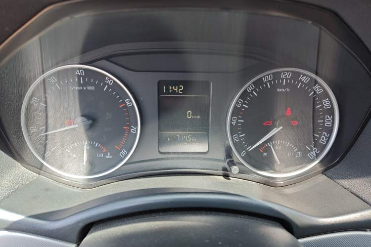 Used Skoda Octavia 2014 1.6L Manual Yijie Edition