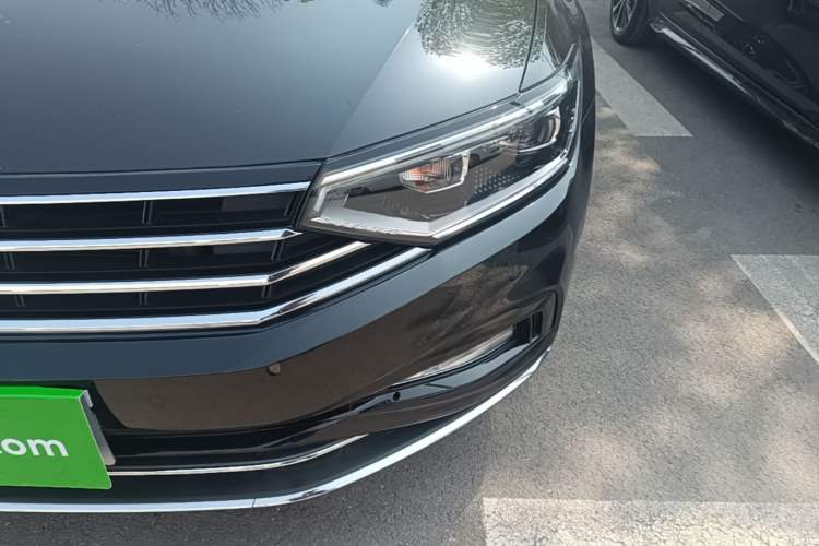 Used Volkswagen Magotan 2020 330TSI DSG Luxury Edition Left Front Headlight