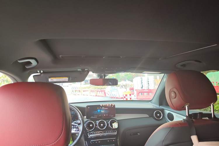 Used Mercedes-Benz GLC Coupe 2023 GLC 260 4MATIC Coupe SUV Headliner