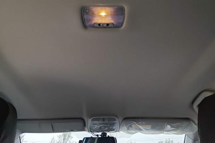 Used Haval M6 2019 1.5T Manual Two-Wheel Drive Urban Version China VI Standard
