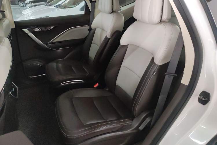 Used Geely Auto Jiajie 2019 1.5TD MHEV DCT Luxury Edition
