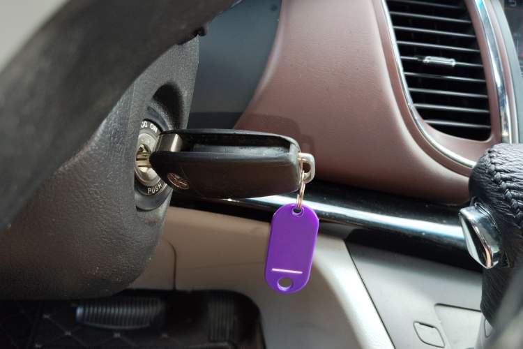 Used JAC Refine M5 2016 2.0T Gasoline Automatic Business Edition