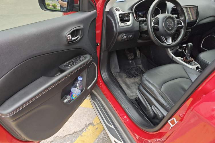 Used Jeep Compass 2017 200T Automatic Family Edition Driver Seat