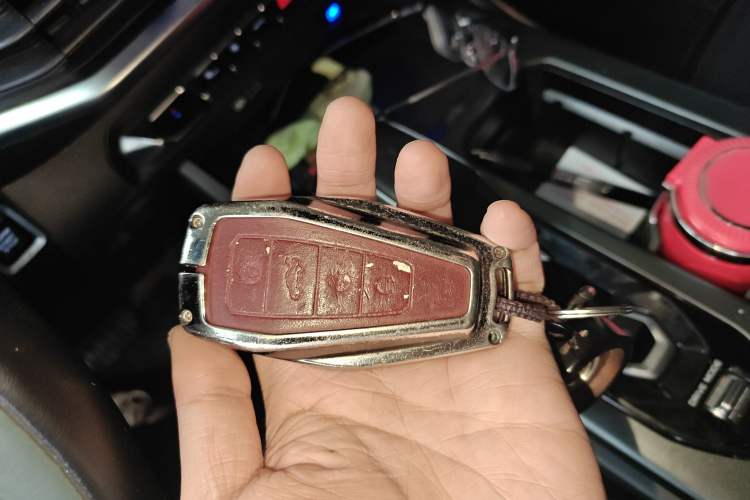 Used Geely Auto Haoyue L 2023 2.0T DCT Prestige Edition
