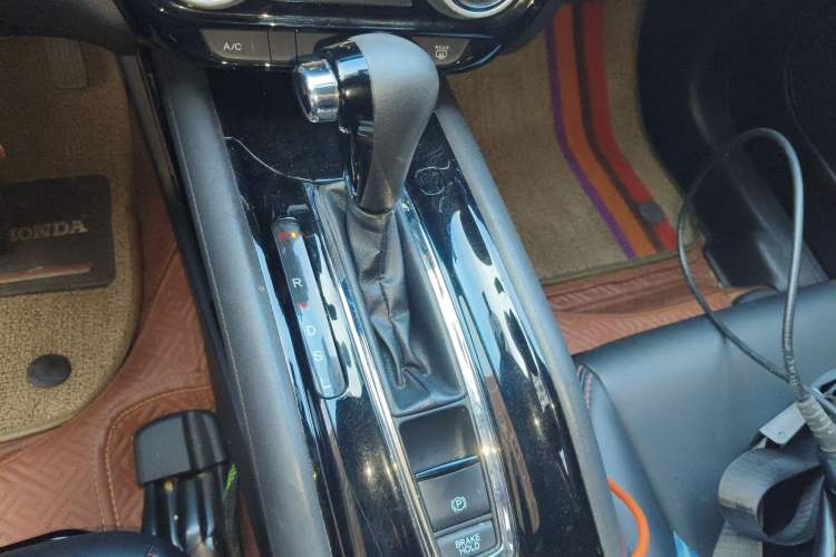 Used Honda Vezel 2017 1.5L CVT 2WD Comfort Model