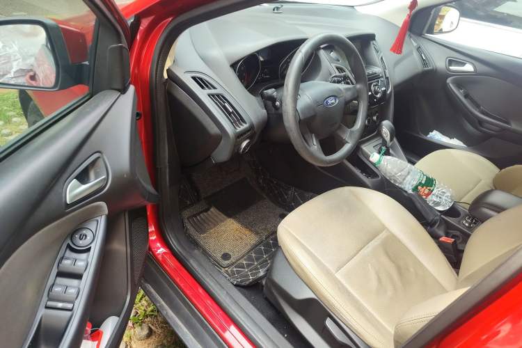 Used Ford Focus 2012 Hatchback 1.6L Automatic Comfort Model
