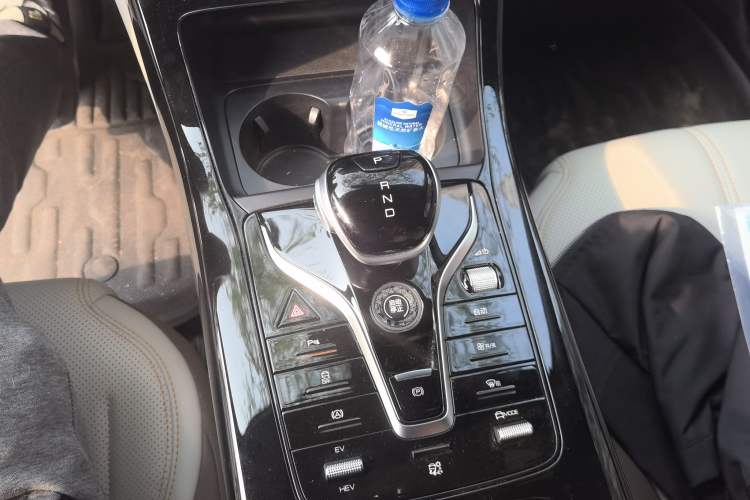 Used BYD Qin PLUS 2024 HONOR Edition DM-i 55KM Leading Model
