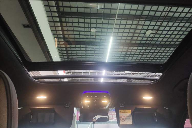 Used Mercedes-Benz C-Class 2025 Facelift C 260 L Sport Edition
