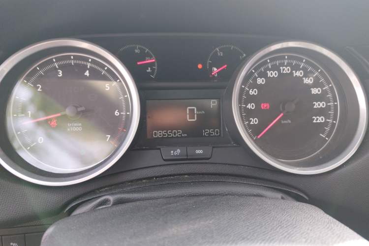 Used Peugeot 408 2015 1.2T Automatic Luxury Edition
