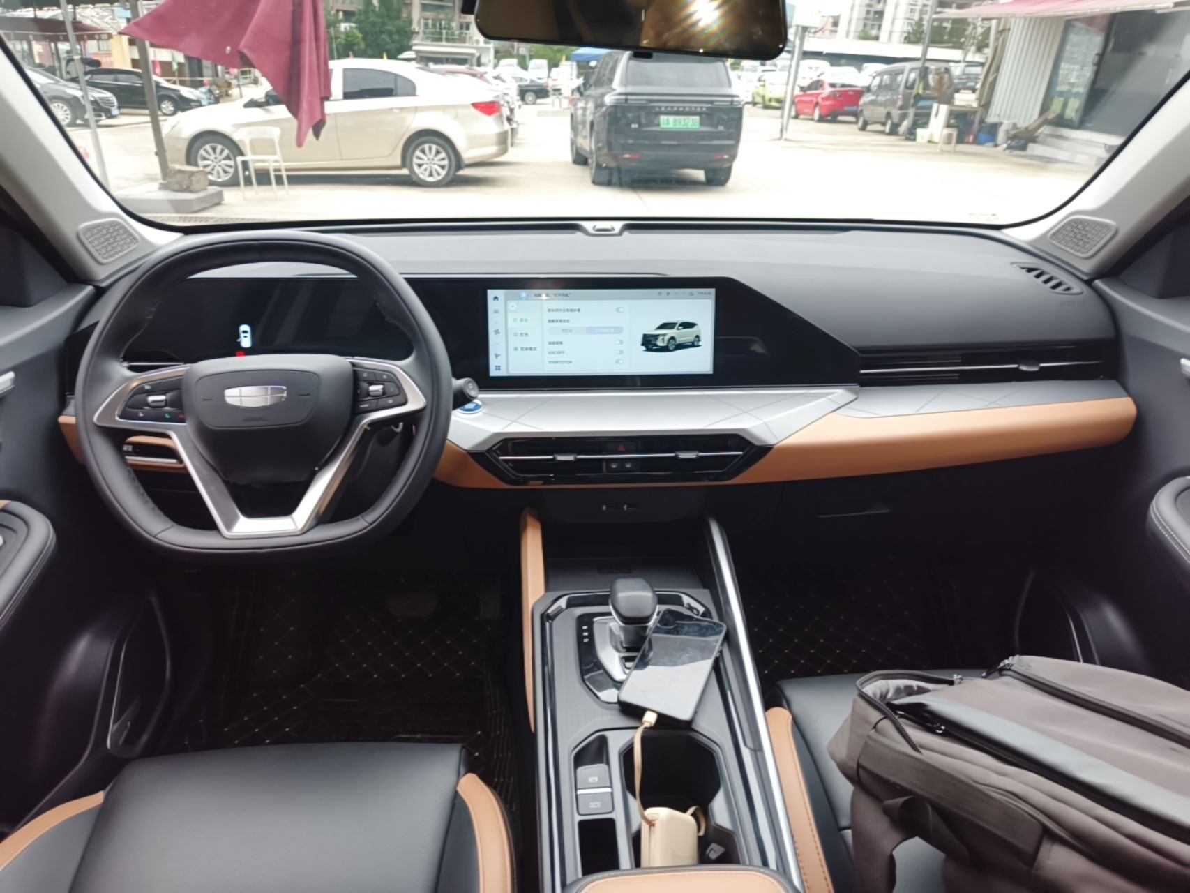 Geely Auto Haoyue PRO 2024 1.5T DCT Zongheng+ — снимка 12