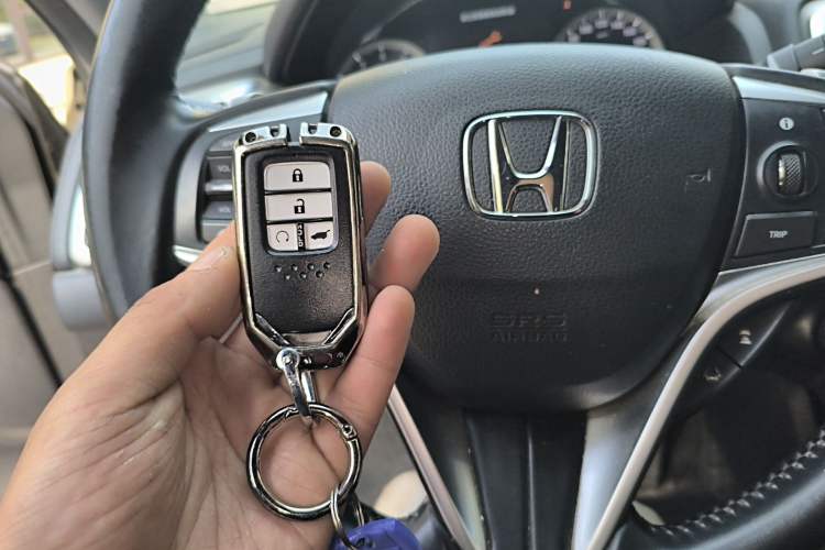 Used Honda UR-V 2017 370TURBO Four-Wheel Drive Prestige Edition China V Vehicle Key