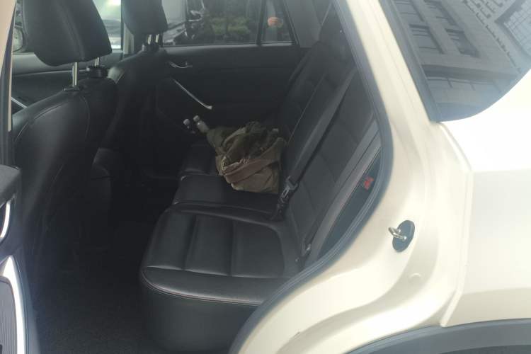 Used Mazda CX-5 2013 2.5L Automatic 4x4 Luxury Version Left Rear Seat