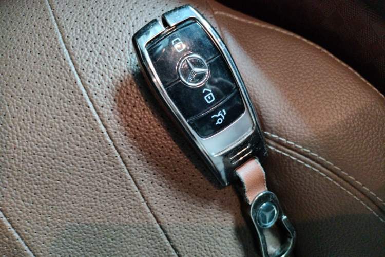 Used Mercedes-Benz E-Class 2019 E 300 L Luxury Model