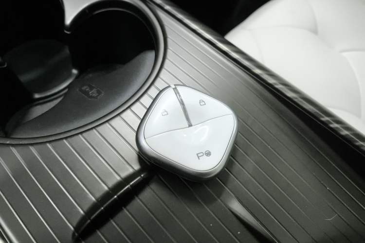 Used Baojun Cloud 2023 460 Max Lingxi Version
