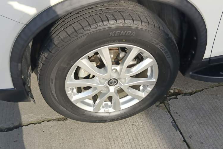 Used Nissan X-Trail 2021 2.0L CVT 2WD XL ITS Comfort Commemorative Edition Left Front Wheel Hub