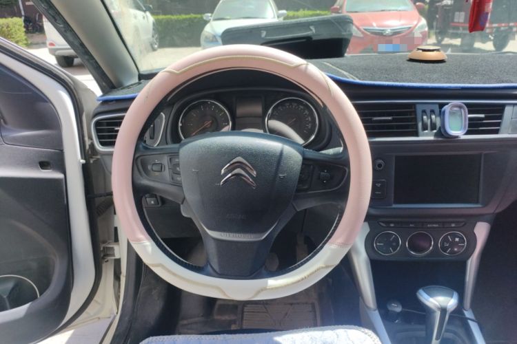 Used Citroen C3-XR 2015 1.6L Automatic Pioneer Model
