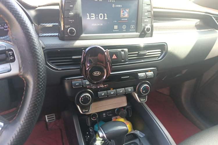 Used Kia KX7 2017 2.0T Automatic Two-Wheel Drive GLS 7-Seater