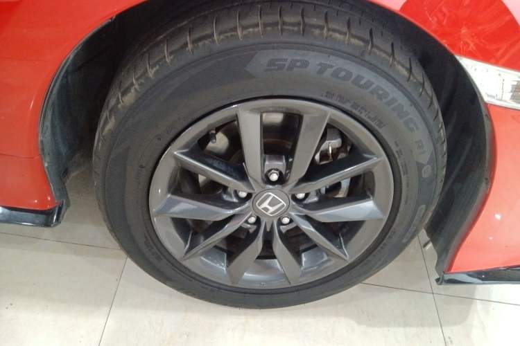 Used Honda Civic 2021 HATCHBACK 220TURBO CVT New Trendsetter Right Front Wheel Hub