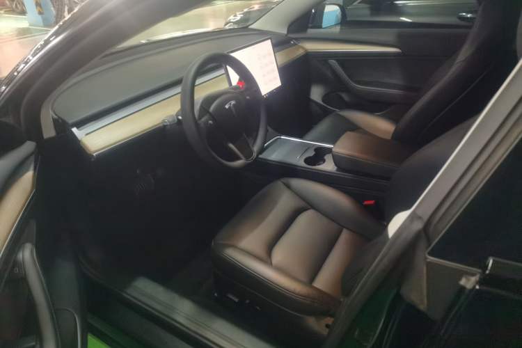 Used Tesla Model 3 2021 Standard Range Rear-Drive Upgraded Version Left Front Seat