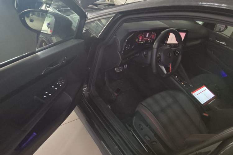 Used Volkswagen Golf GTI 2021 380TSI DSG GTI
