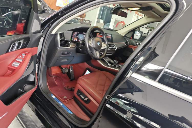 Used BMW X5 2022 Restyled xDrive 30Li M Sport Package