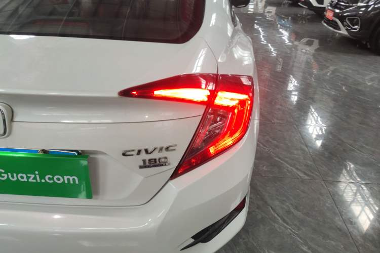 Used Honda Civic 2016 180TURBO CVT Comfort Version