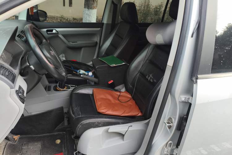 Used Volkswagen Touran 