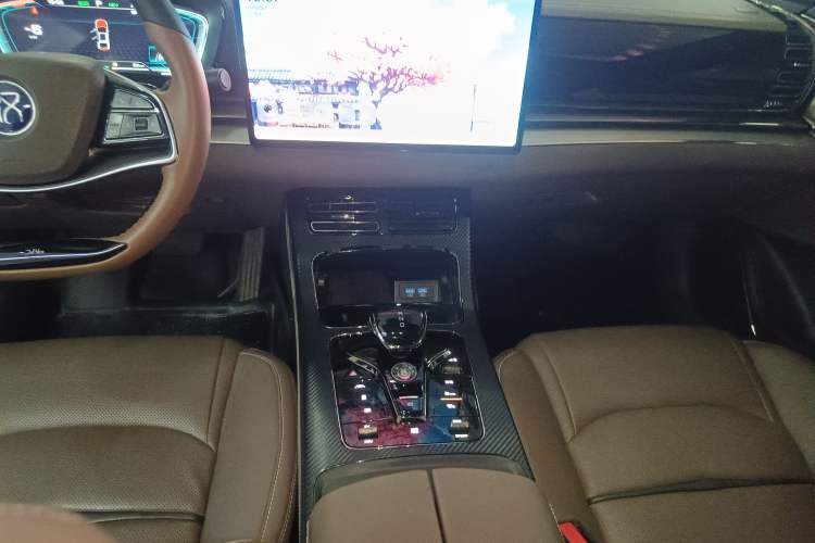 Used BYD Han 2020 DM Four-Wheel Drive Performance Edition Prestige Model
