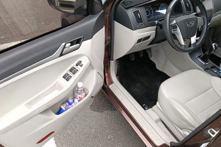 Used Geely Auto Vision 2015 1.5L Manual Elite Model
