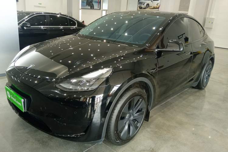 Used Tesla Model Y 2023 Rear-Wheel-Drive Version